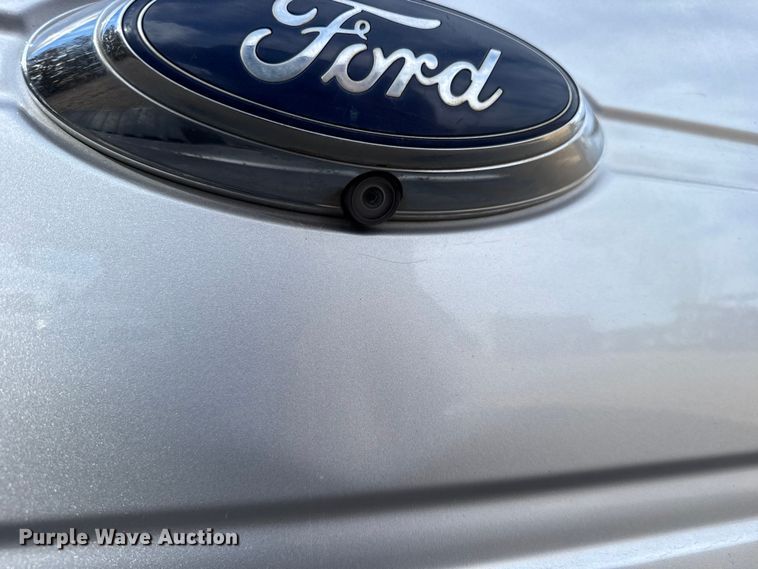 image for item FB0735 2014 Ford F150 Crew Cab pickup truck