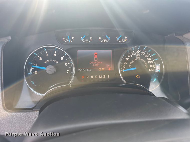 image for item FB0735 2014 Ford F150 Crew Cab pickup truck