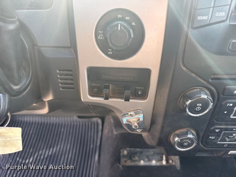 image for item FB0735 2014 Ford F150 Crew Cab pickup truck