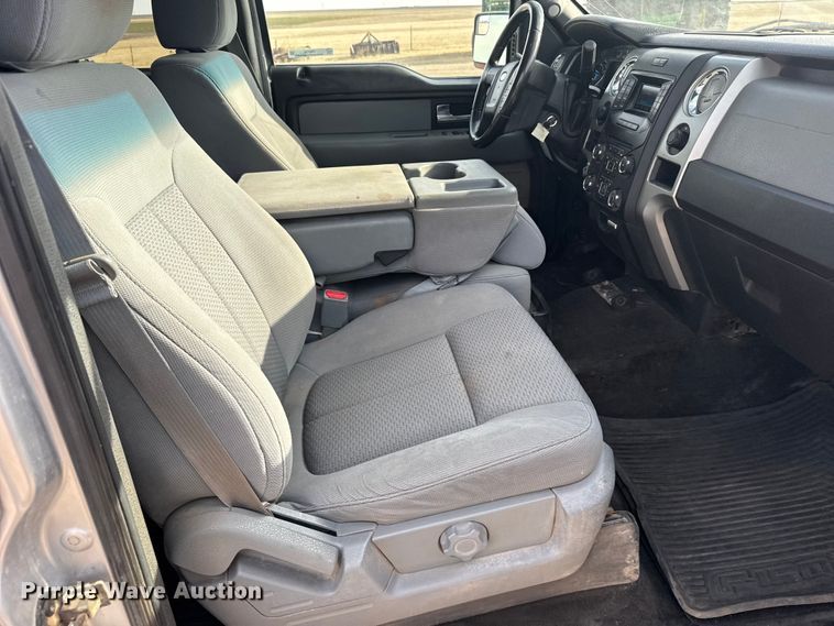 image for item FB0735 2014 Ford F150 Crew Cab pickup truck