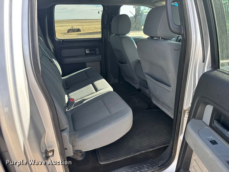 image for item FB0735 2014 Ford F150 Crew Cab pickup truck