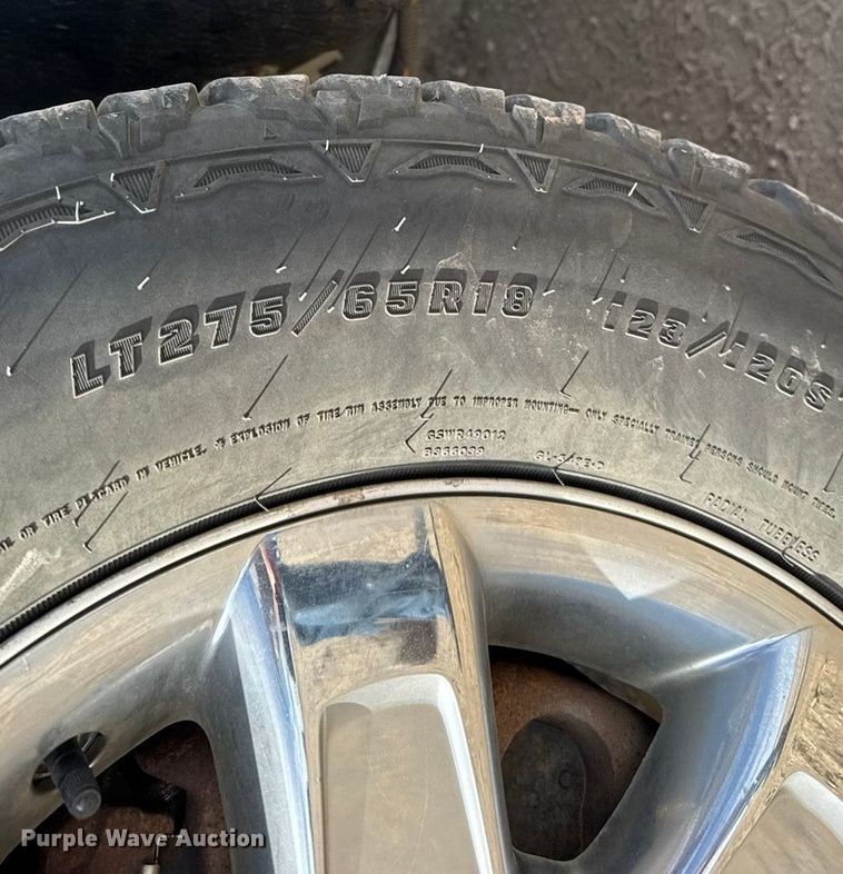 image for item FB0735 2014 Ford F150 Crew Cab pickup truck