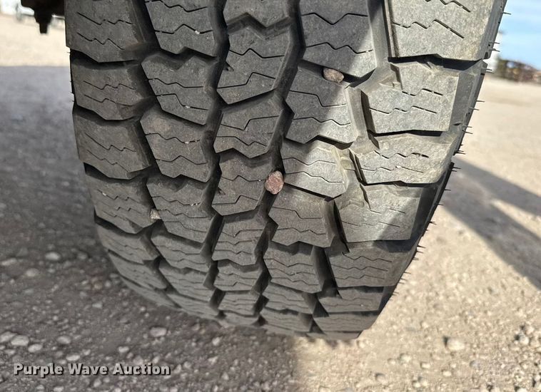 image for item FB0735 2014 Ford F150 Crew Cab pickup truck