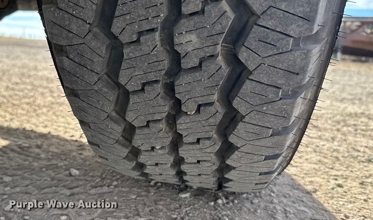 image for item FB0737 2016 RAM 2500 Crew Cab pickup truck