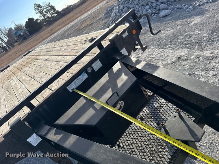 image for item FB0739 2014 PJ FD262 equipment trailer