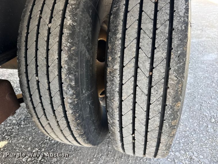 image for item FB0739 2014 PJ FD262 equipment trailer