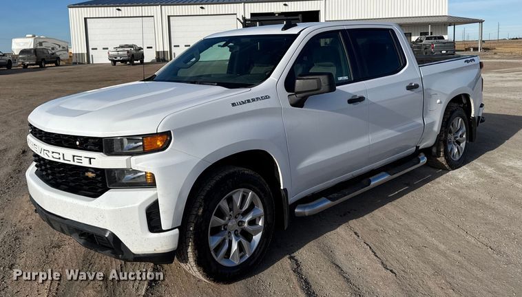 image for item FB0741 2020 Chevrolet Silverado 1500 Crew Cab pickup truck