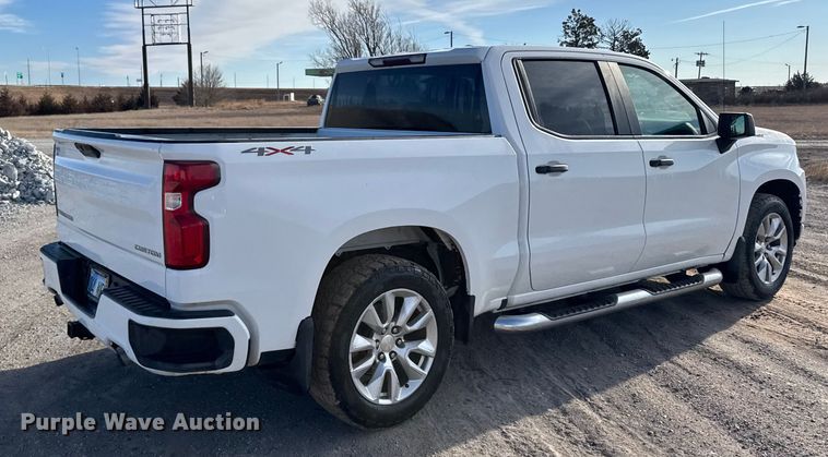 image for item FB0741 2020 Chevrolet Silverado 1500 Crew Cab pickup truck