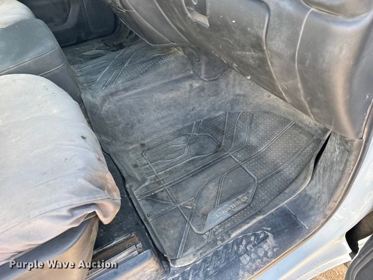 image for item FB0741 2020 Chevrolet Silverado 1500 Crew Cab pickup truck