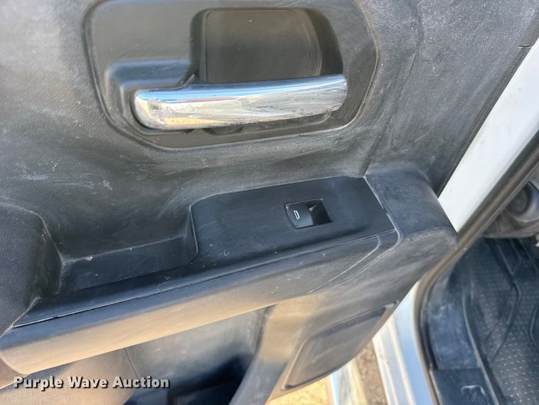 image for item FB0741 2020 Chevrolet Silverado 1500 Crew Cab pickup truck