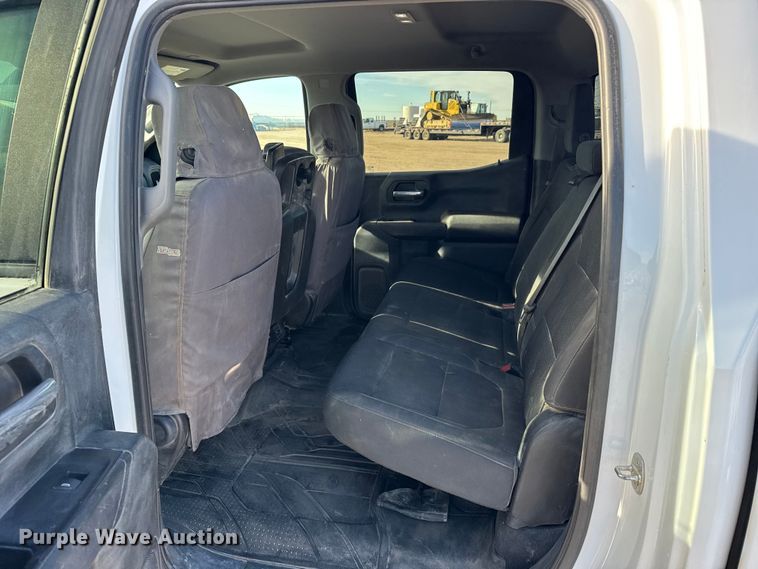 image for item FB0741 2020 Chevrolet Silverado 1500 Crew Cab pickup truck