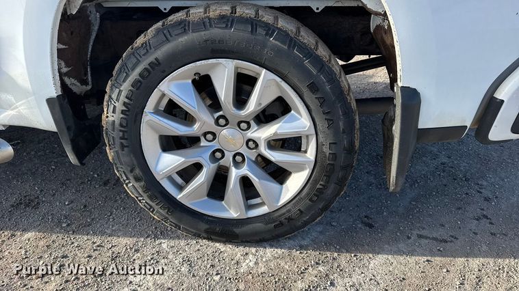 image for item FB0741 2020 Chevrolet Silverado 1500 Crew Cab pickup truck