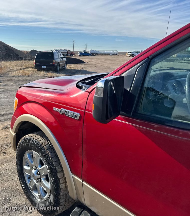 image for item FB0742 2013 Ford F150 Crew Cab pickup truck