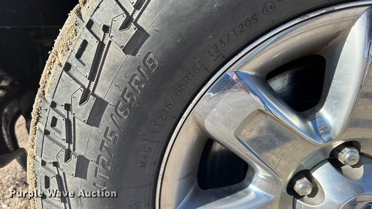 image for item FB0742 2013 Ford F150 Crew Cab pickup truck