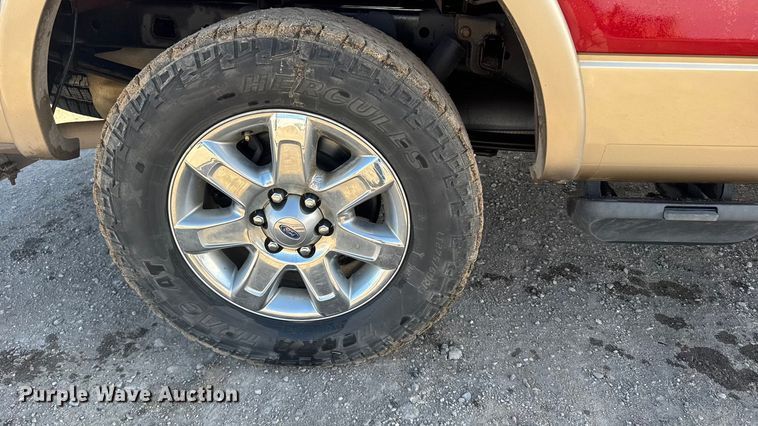 image for item FB0742 2013 Ford F150 Crew Cab pickup truck