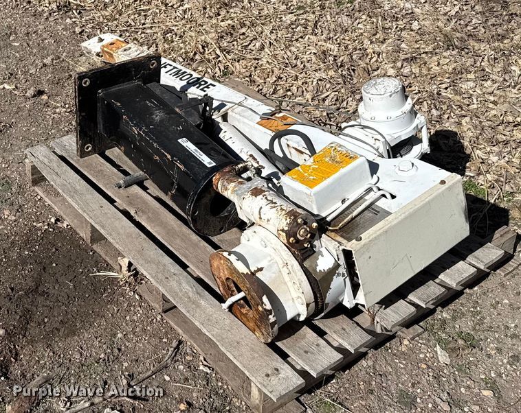 image for item FB0744 Liftmoore truck crane