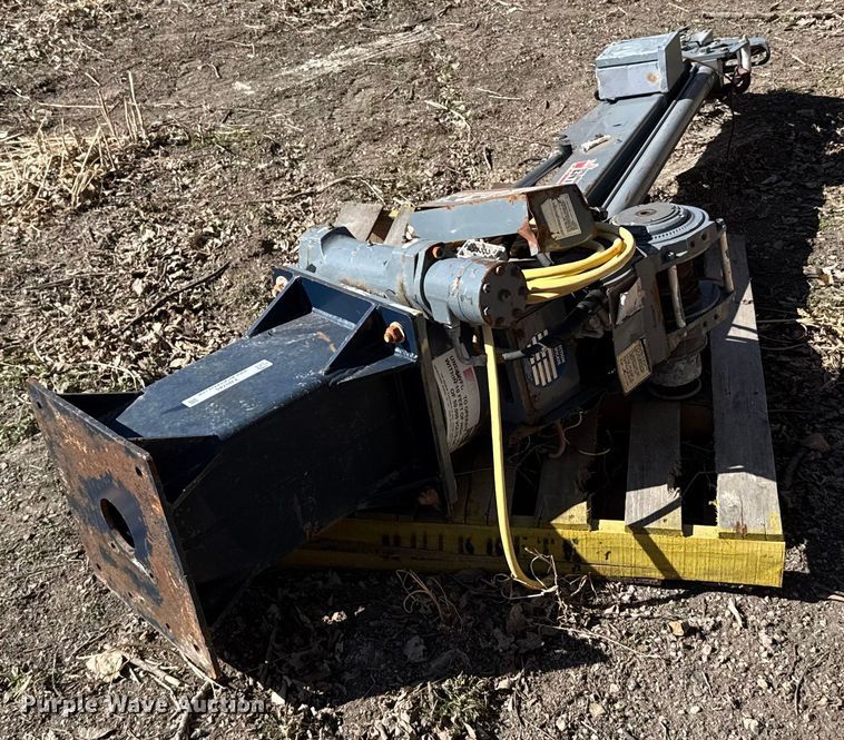 image for item FB0745 Venturo ET8KK truck crane