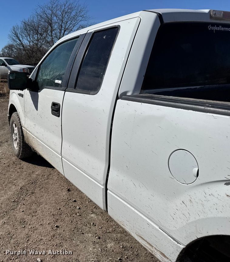 image for item FB0747 2011 Ford F150 Ext. Cab pickup truck