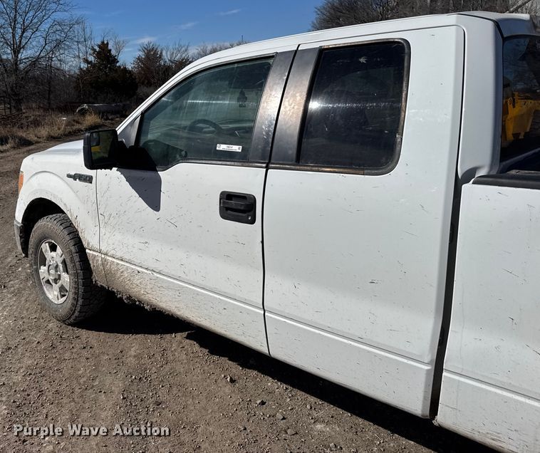 image for item FB0747 2011 Ford F150 Ext. Cab pickup truck