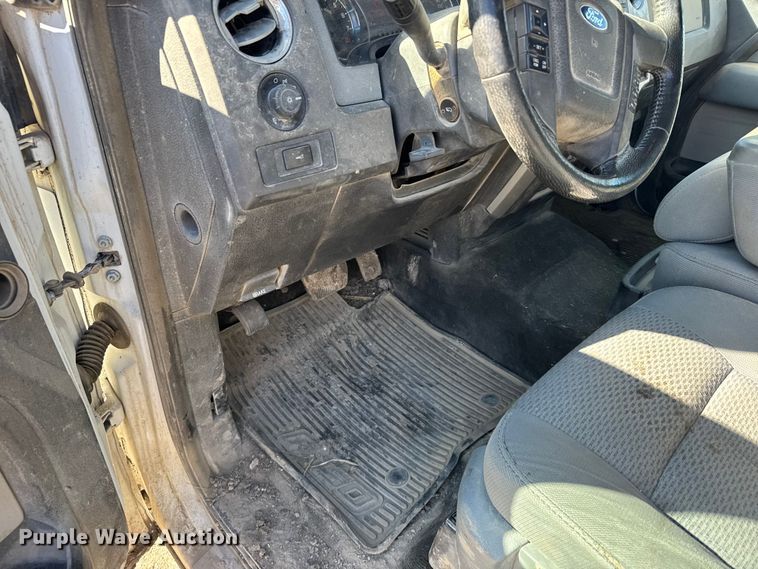 image for item FB0747 2011 Ford F150 Ext. Cab pickup truck