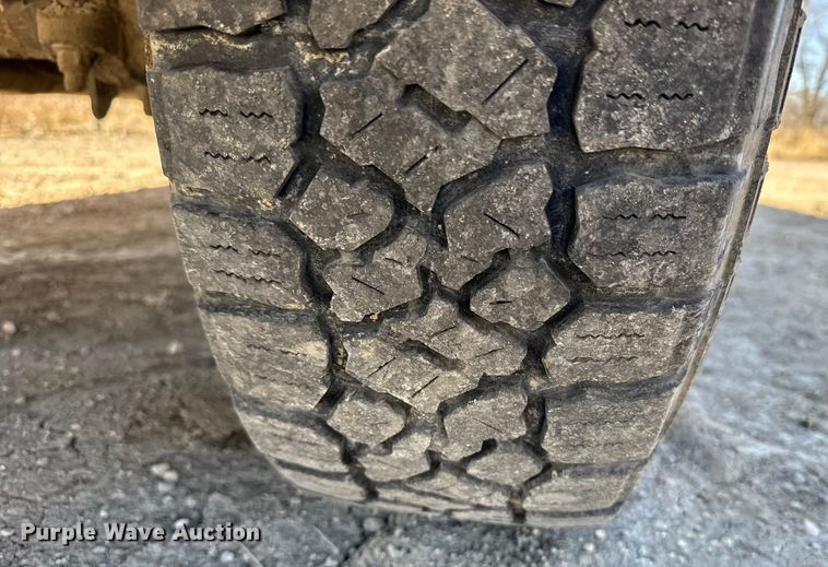 image for item FB0747 2011 Ford F150 Ext. Cab pickup truck