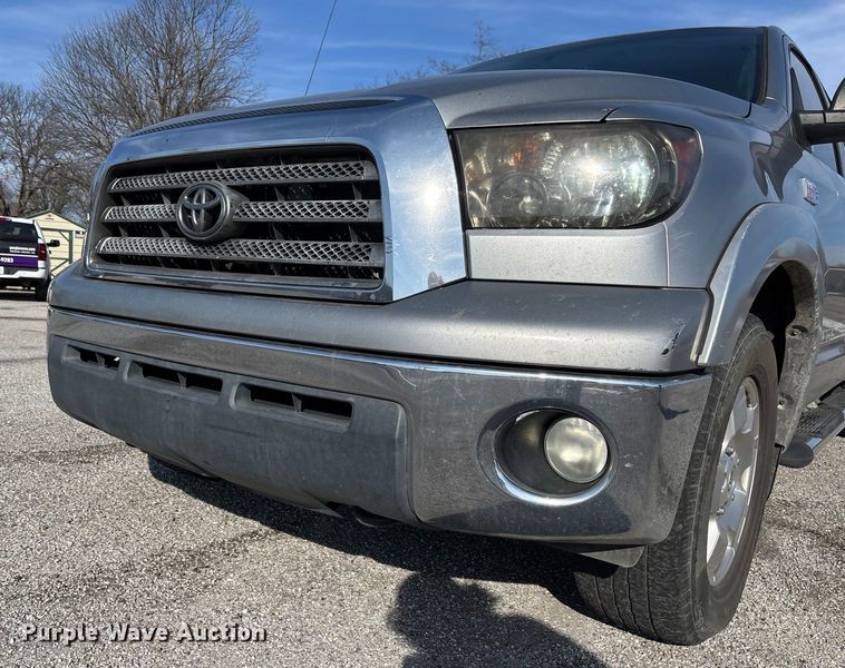 image for item FB2967 2007 Toyota Tundra SR5 Ext. Cab pickup truck