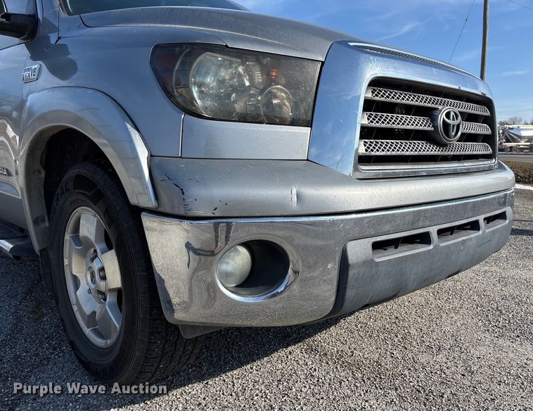 image for item FB2967 2007 Toyota Tundra SR5 Ext. Cab pickup truck