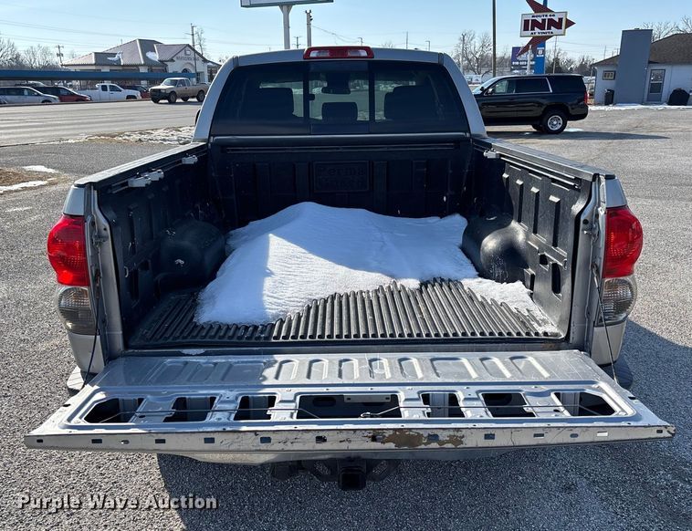 image for item FB2967 2007 Toyota Tundra SR5 Ext. Cab pickup truck