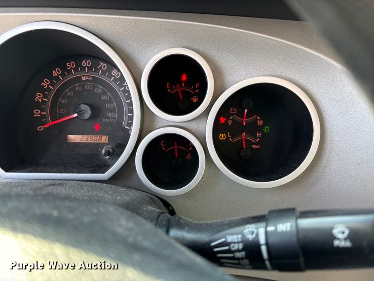 image for item FB2967 2007 Toyota Tundra SR5 Ext. Cab pickup truck