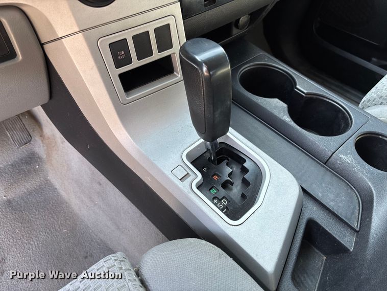 image for item FB2967 2007 Toyota Tundra SR5 Ext. Cab pickup truck