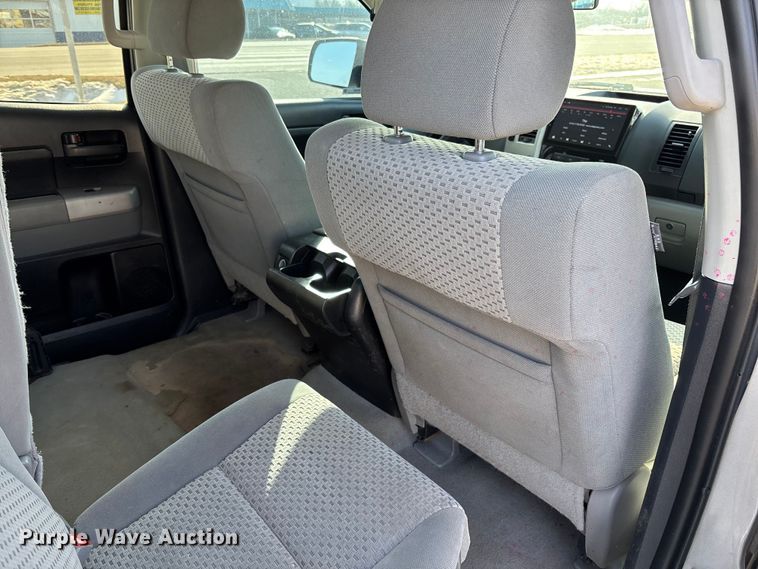 image for item FB2967 2007 Toyota Tundra SR5 Ext. Cab pickup truck