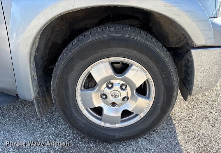 image for item FB2967 2007 Toyota Tundra SR5 Ext. Cab pickup truck