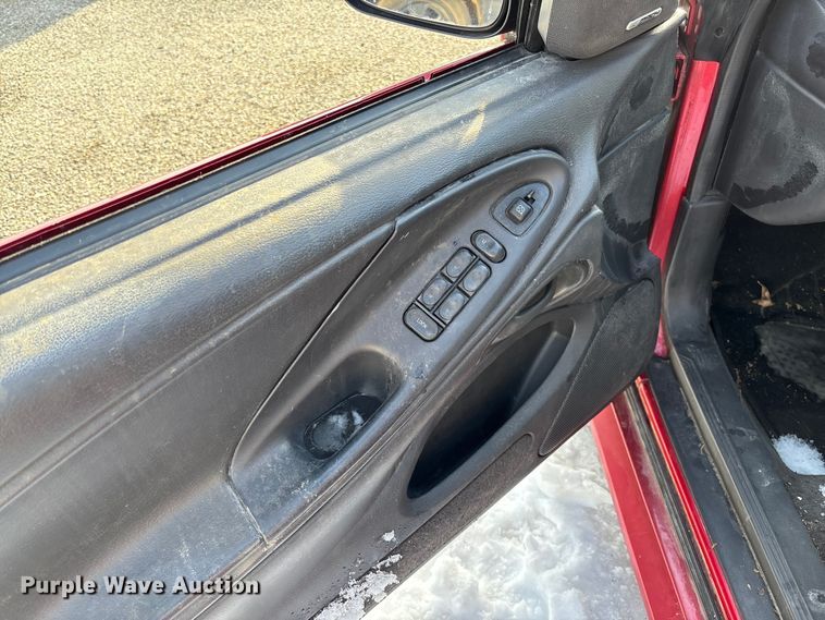 image for item FB2968 2000 Ford Mustang convertible