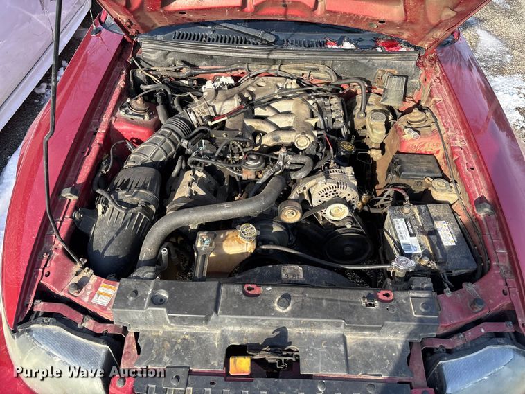 image for item FB2968 2000 Ford Mustang convertible