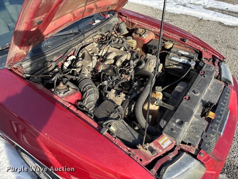 image for item FB2968 2000 Ford Mustang convertible