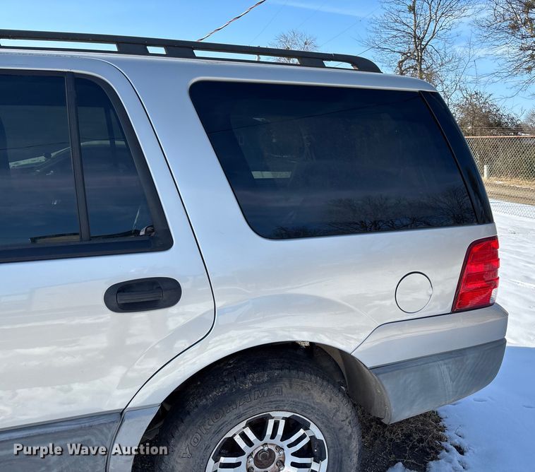 image for item FB2969 2005 Ford Expedition SUV