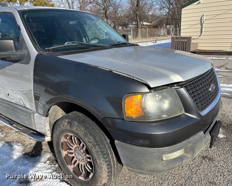 image for item FB2969 2005 Ford Expedition SUV