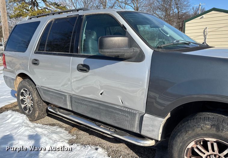 image for item FB2969 2005 Ford Expedition SUV