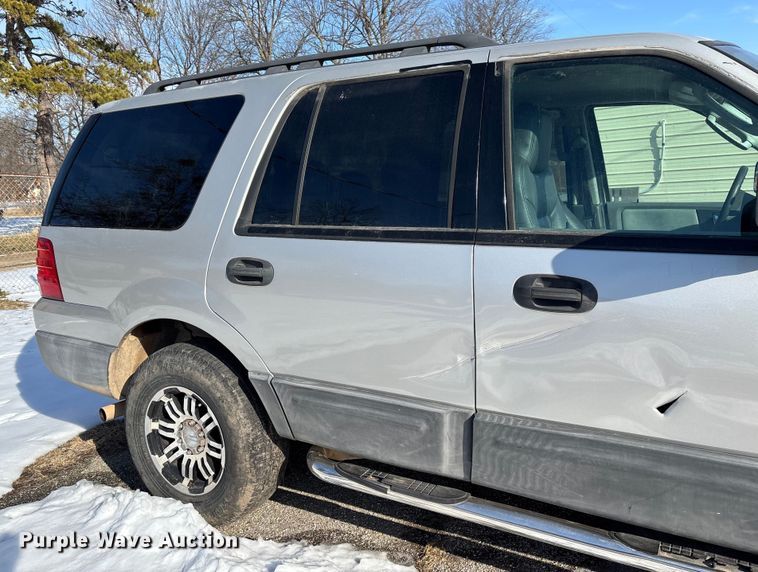 image for item FB2969 2005 Ford Expedition SUV