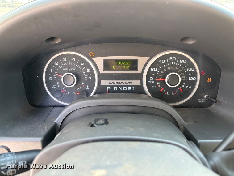 image for item FB2969 2005 Ford Expedition SUV