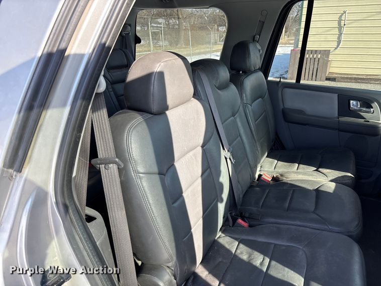 image for item FB2969 2005 Ford Expedition SUV