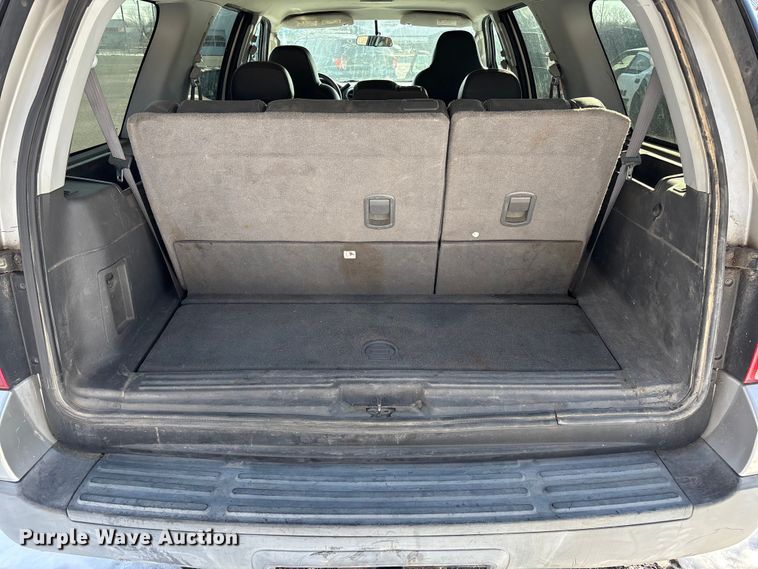 image for item FB2969 2005 Ford Expedition SUV