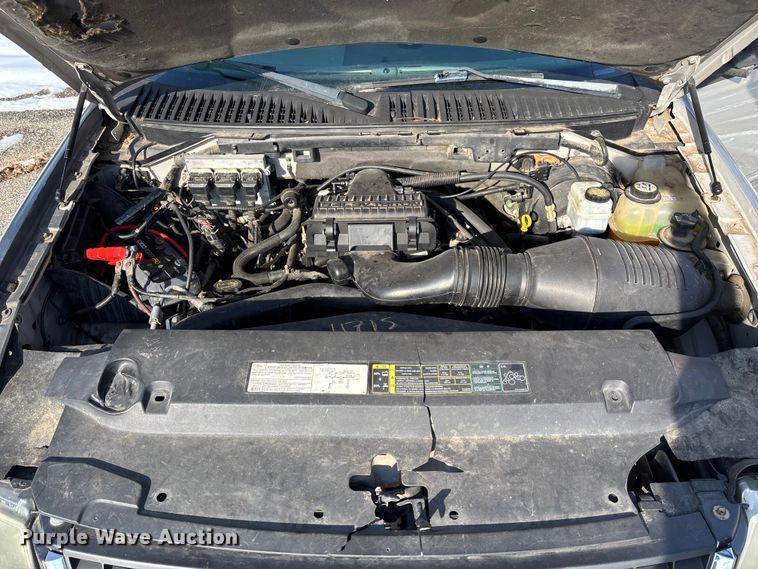 image for item FB2969 2005 Ford Expedition SUV