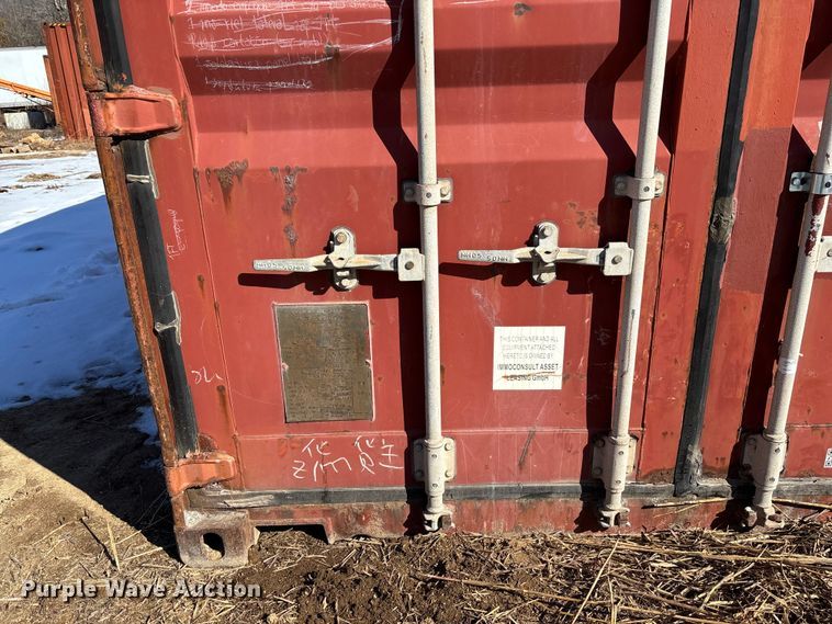 image for item FB2984 2006 Shipping container