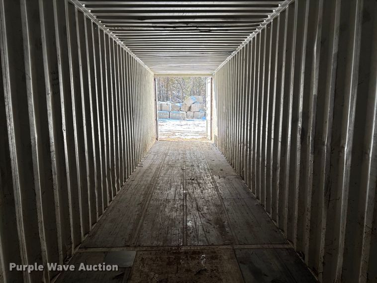 image for item FB2984 2006 Shipping container