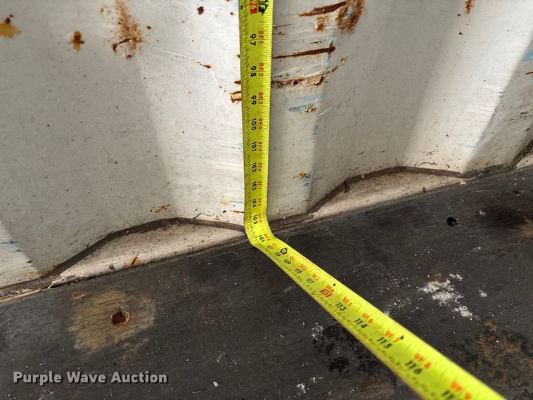 image for item FB2984 2006 Shipping container