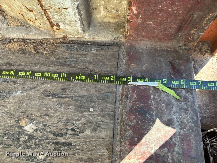 image for item FB2984 2006 Shipping container