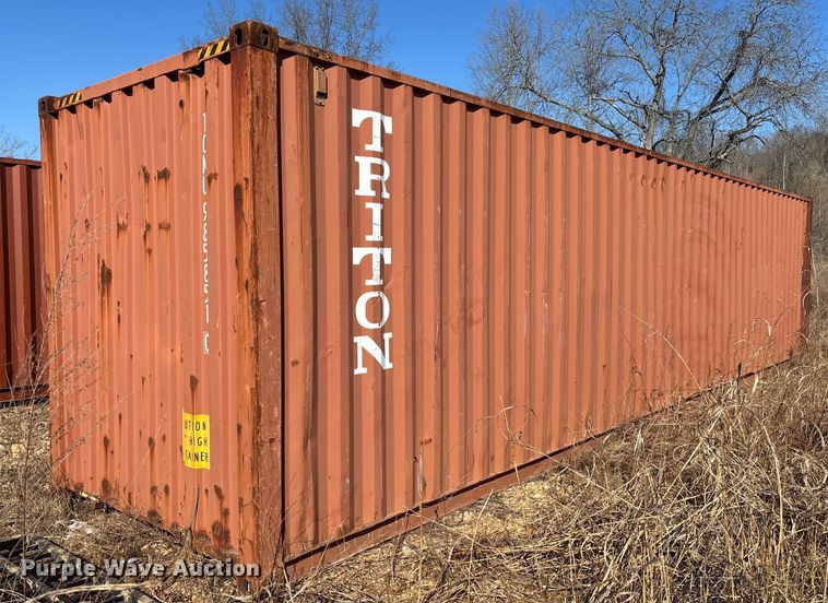 image for item FB2986 2000 Shipping container