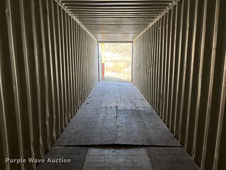 image for item FB2986 2000 Shipping container