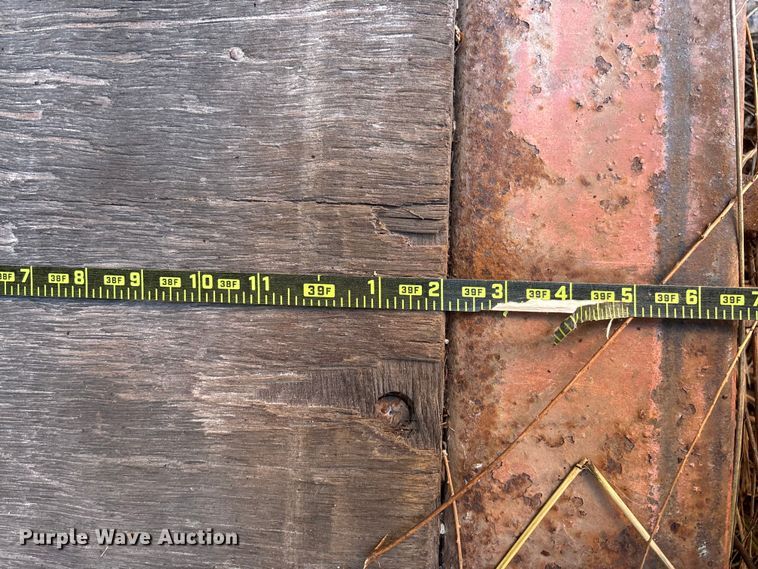 image for item FB2986 2000 Shipping container